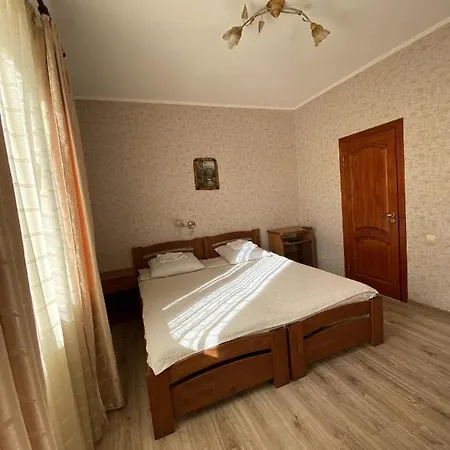Edelweiss Hotel Polyana (Transcarpathia)
