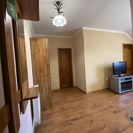 Hotel Edelweiss Polyana (Transcarpathia)